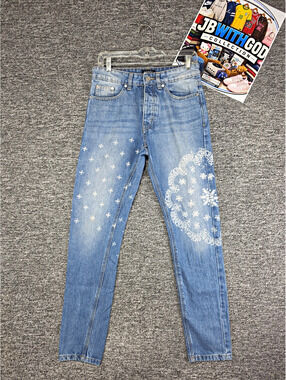 boohooMAN Blue Medium Wash Paisley Print Skinny Denim Jeans 28x30 Men